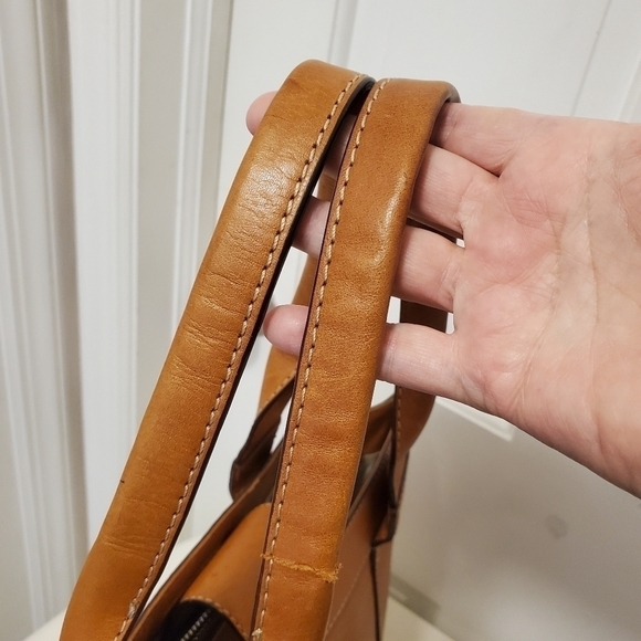 Michael Kors Leather Tote, Classic, Business - Picture 2 of 16